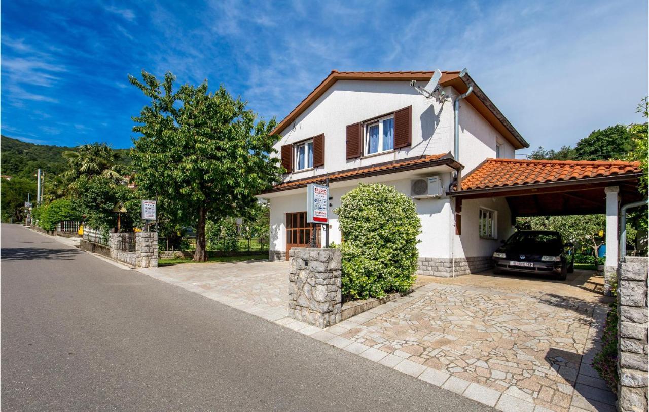 Nice Apartment In Rukavac With Kitchen Kültér fotó